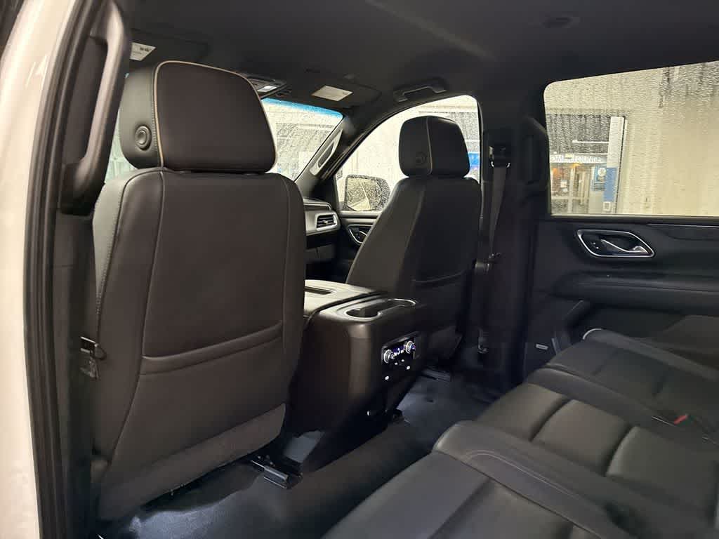 Thumbnail: 2021 GMC Yukon XL - 19