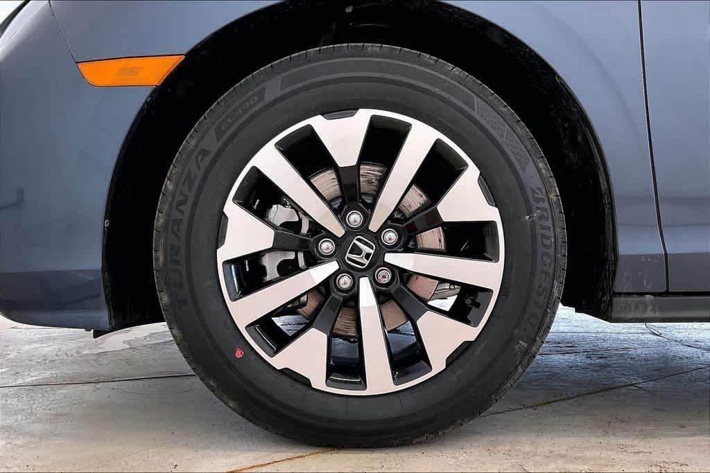 Thumbnail: 2026 Honda Odyssey - 9