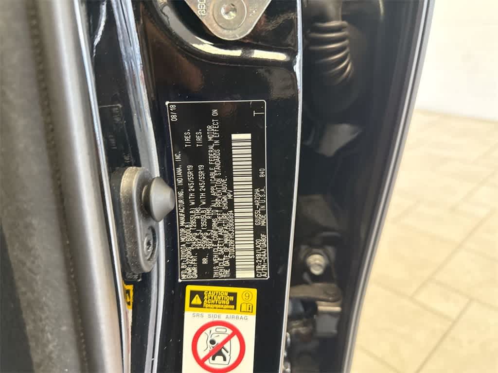 Thumbnail: 2018 Toyota Highlander - 40