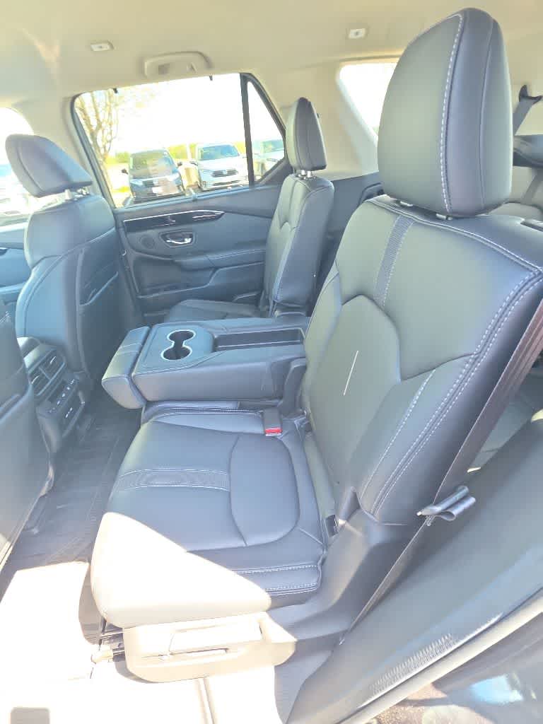 Thumbnail: 2025 Honda Pilot - 6