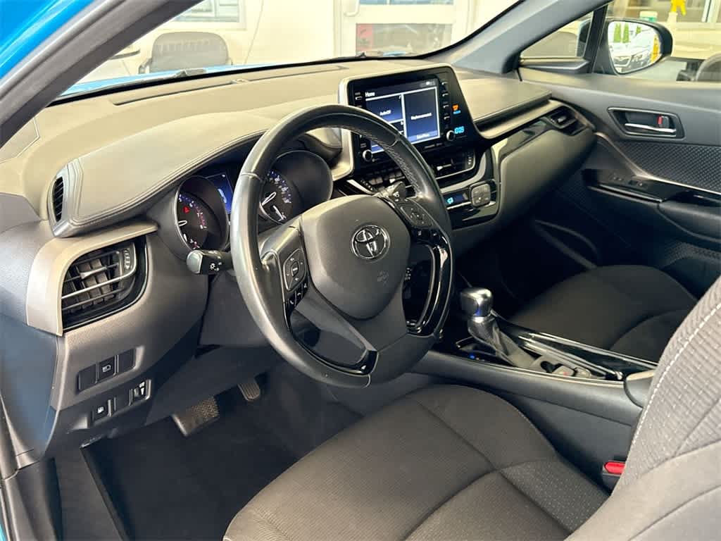 Thumbnail: 2019 Toyota C-HR - 10