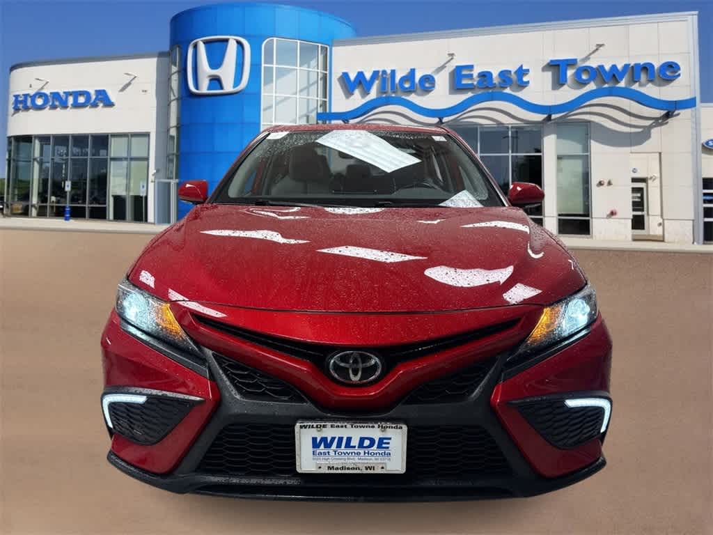 Thumbnail: 2022 Toyota Camry - 3