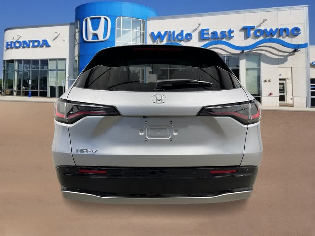 Thumbnail: 2026 Honda HR-V - 4
