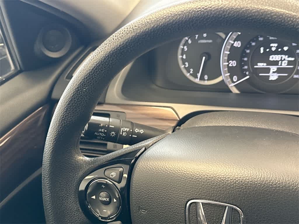 Thumbnail: 2017 Honda Accord - 27