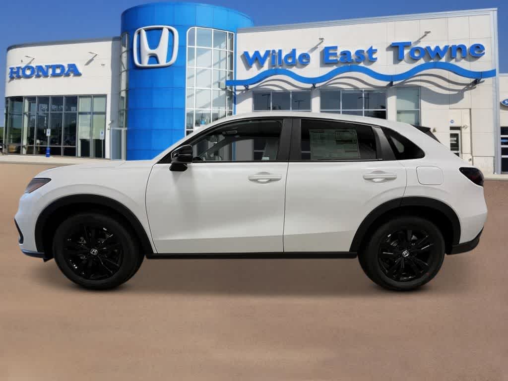 Thumbnail: 2027 Honda HR-V - 2