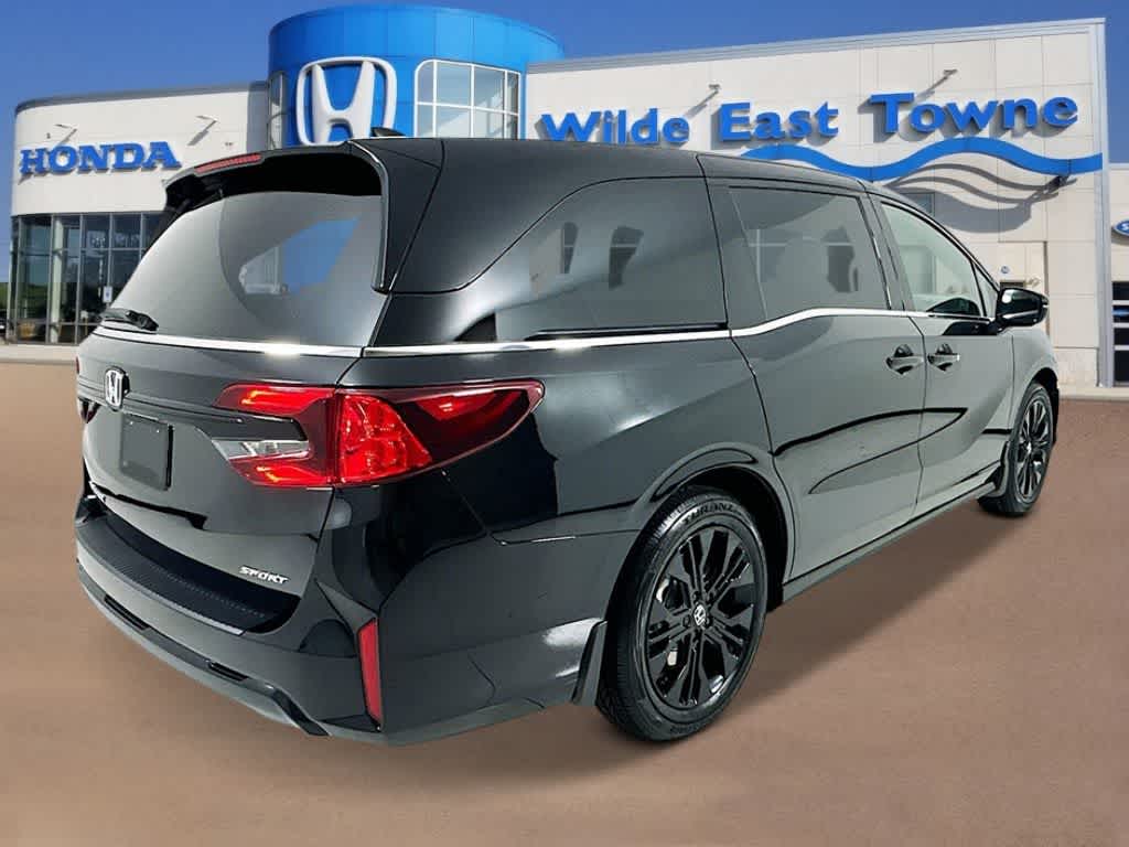 Thumbnail: 2026 Honda Odyssey - 5