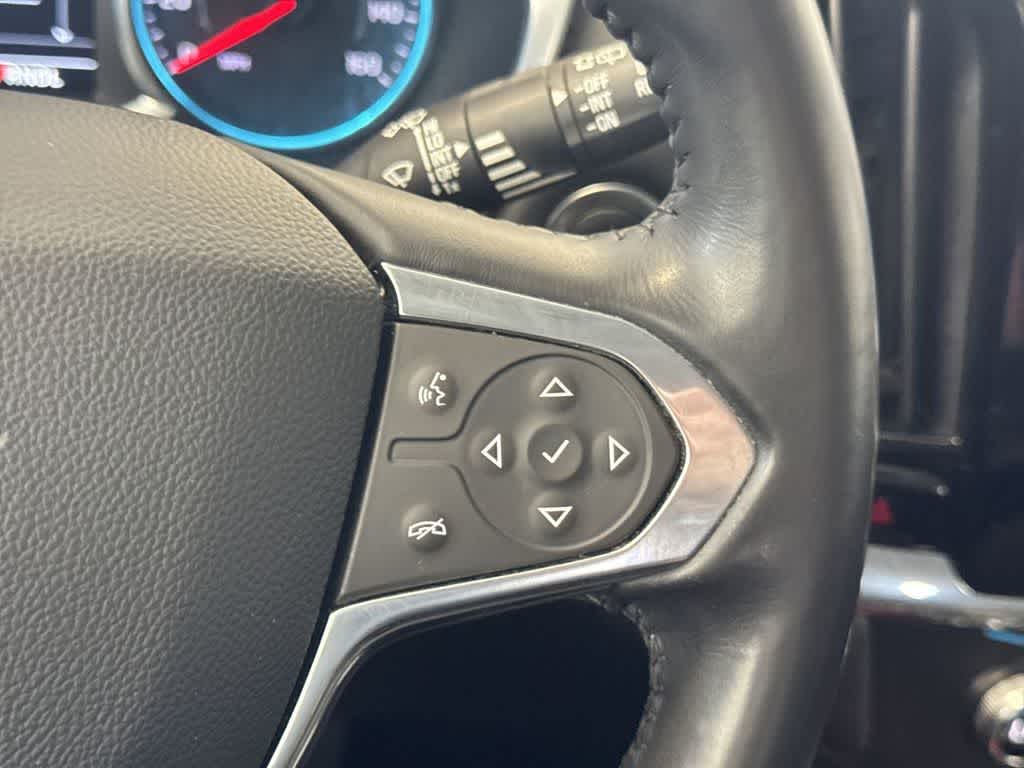 Thumbnail: 2018 Chevrolet Traverse - 25