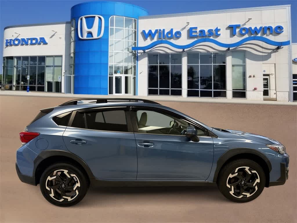 Thumbnail: 2021 Subaru Crosstrek - 9