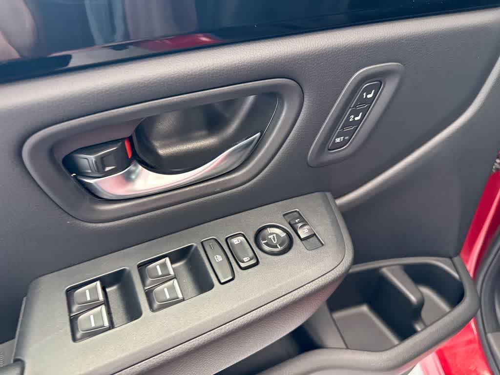 Thumbnail: 2023 Honda Pilot - 20