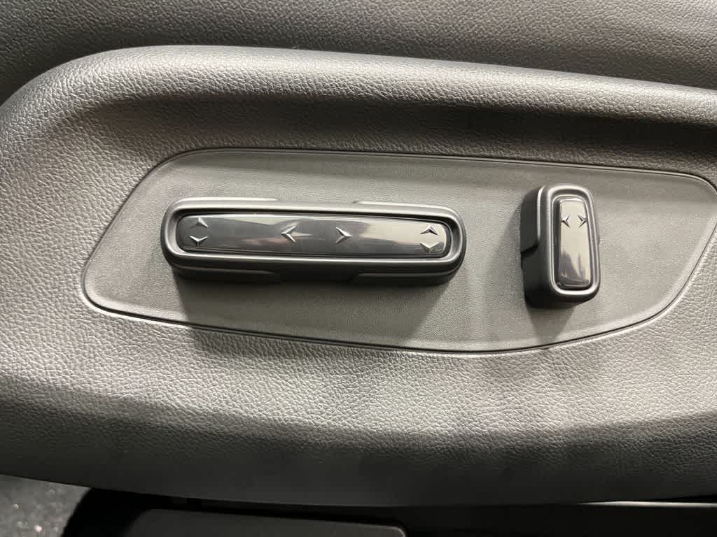 Thumbnail: 2026 Honda HR-V - 13