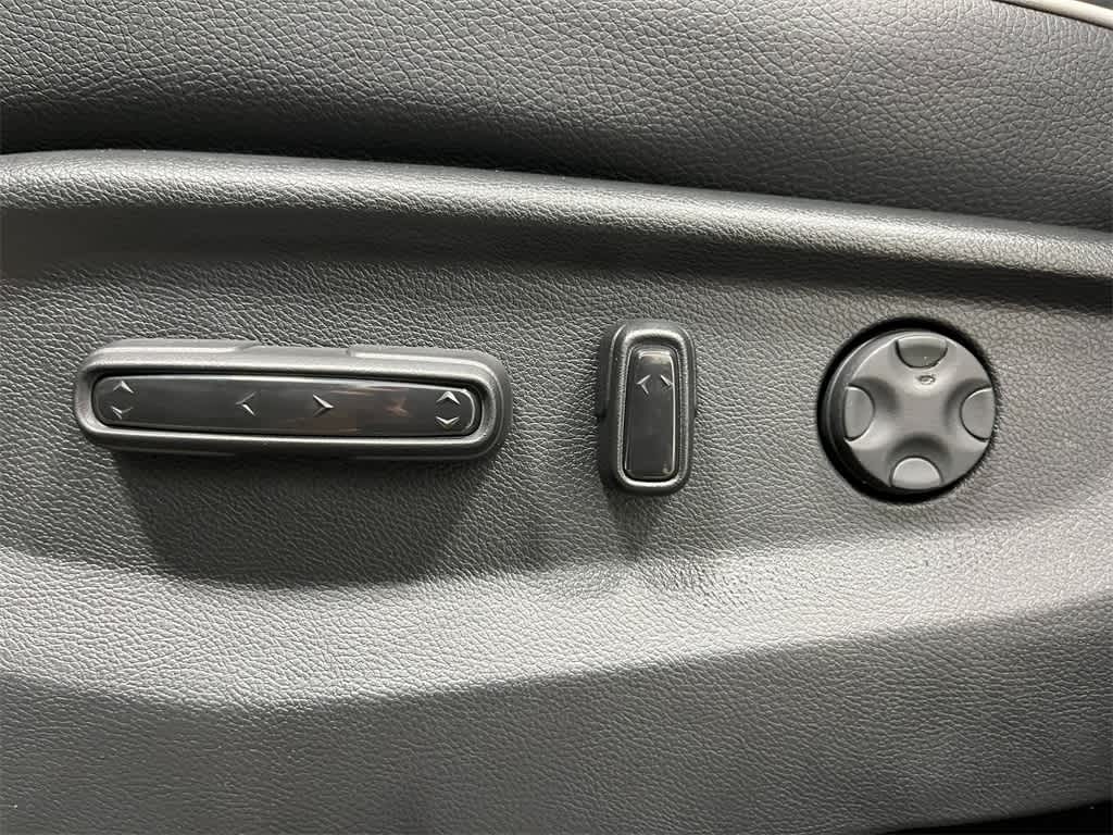 Thumbnail: 2026 Honda Odyssey - 9