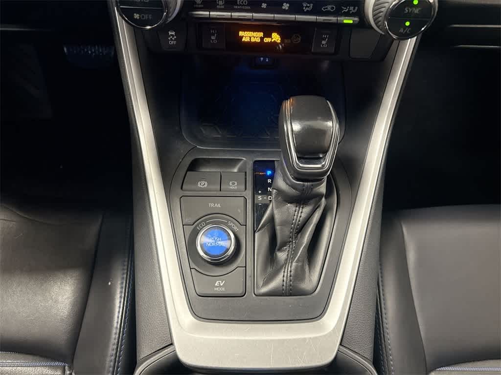 Thumbnail: 2019 Toyota RAV4 - 33