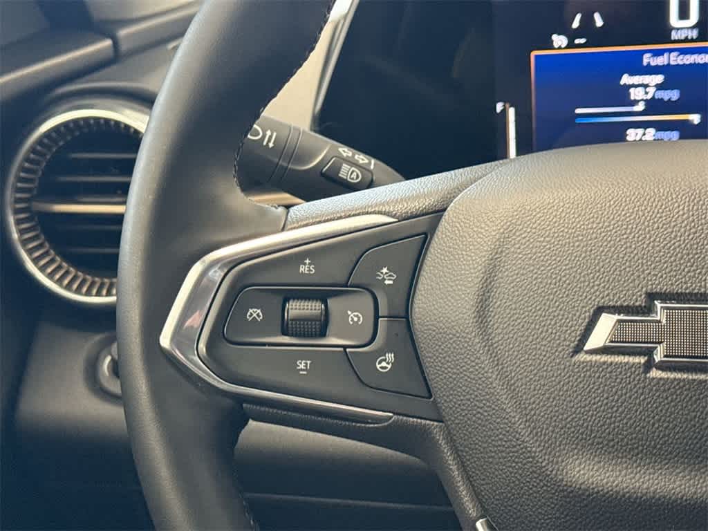 Thumbnail: 2024 Chevrolet Trax - 25