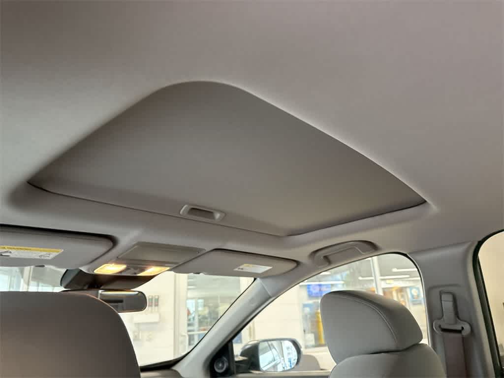 Thumbnail: 2021 Honda CR-V - 20