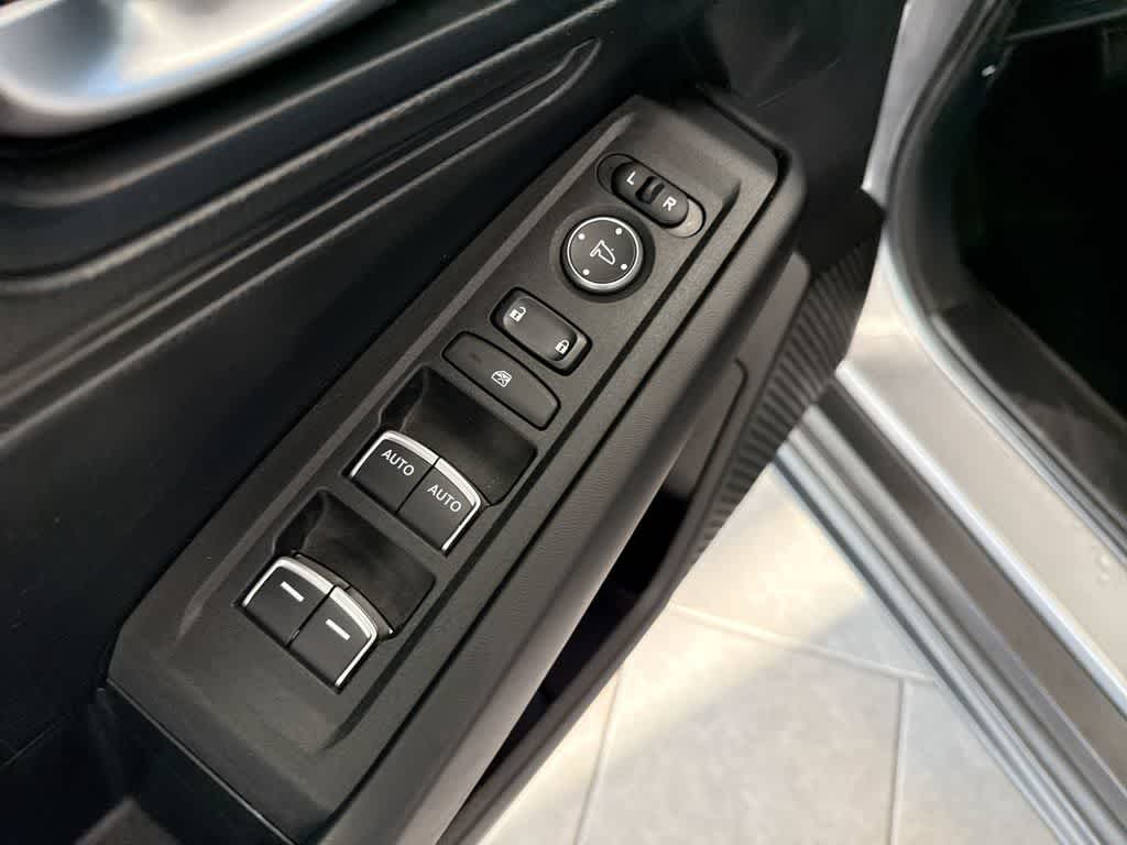 Thumbnail: 2023 Honda Accord - 19