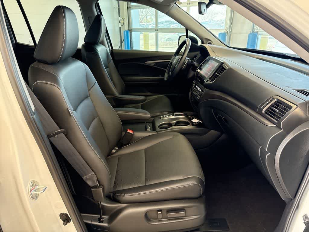 Thumbnail: 2023 Honda Ridgeline - 30