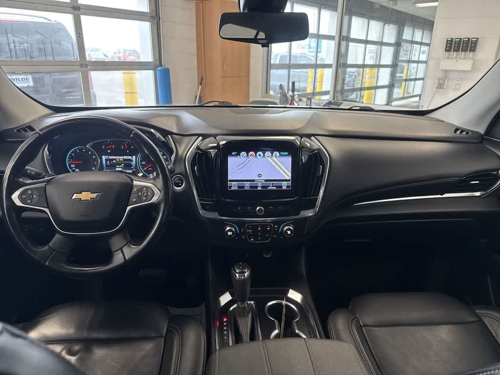 Thumbnail: 2018 Chevrolet Traverse - 16