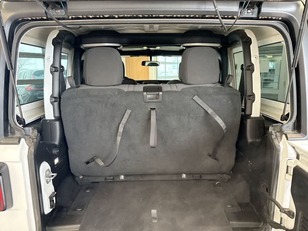 Thumbnail: 2020 Jeep Wrangler - 33