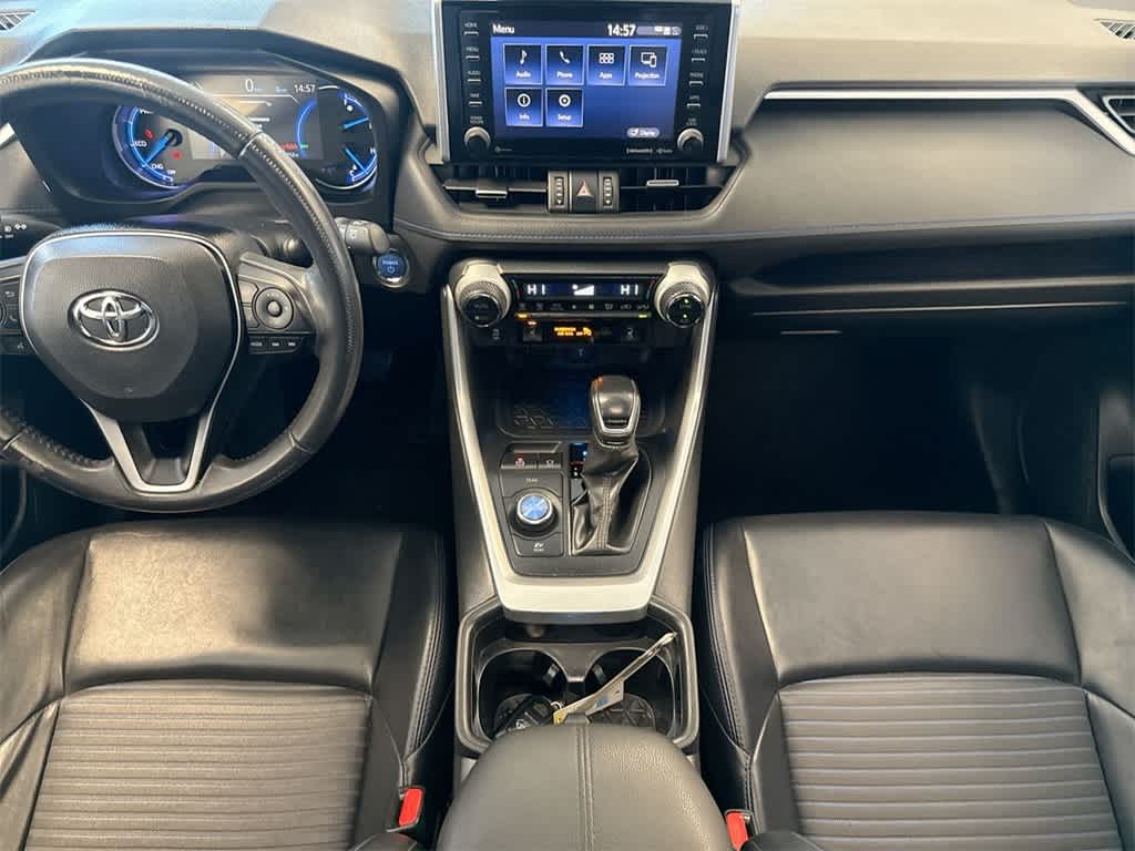 Thumbnail: 2020 Toyota RAV4 - 29