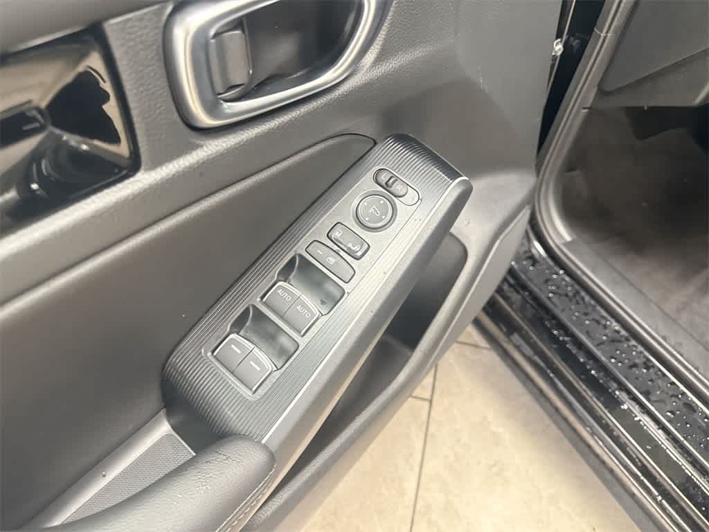 Thumbnail: 2025 Honda Civic - 18