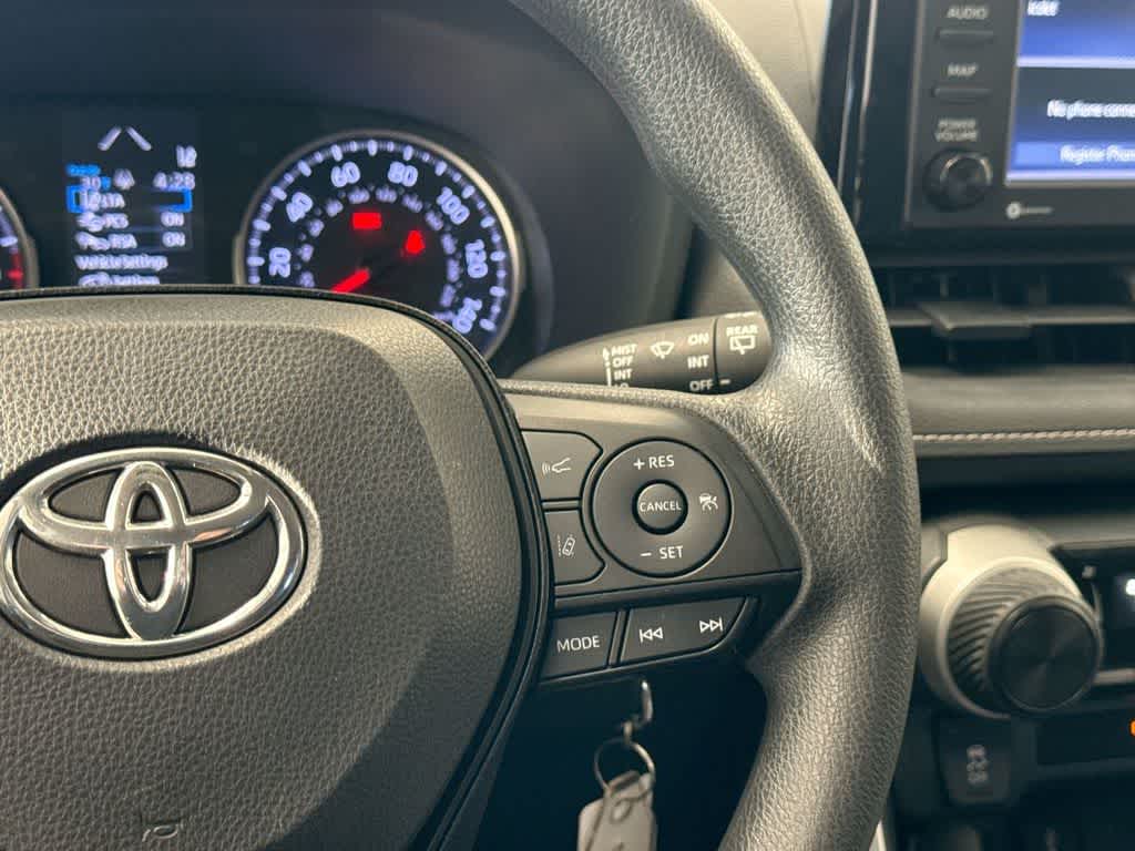 Thumbnail: 2020 Toyota RAV4 - 26