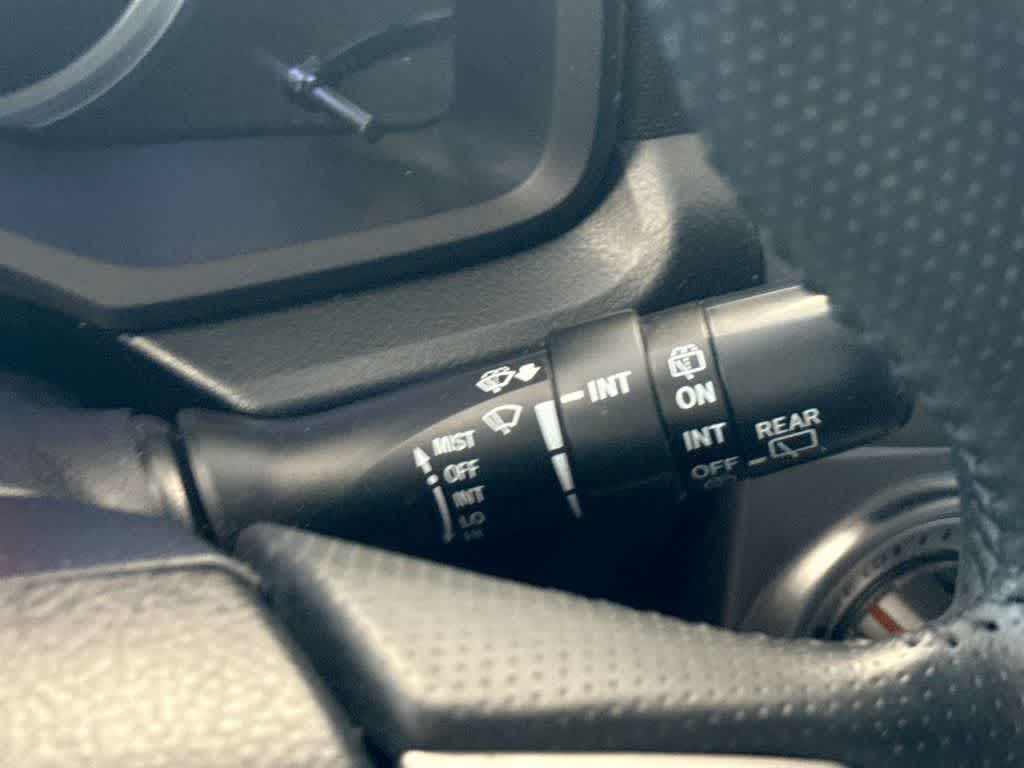 Thumbnail: 2015 Toyota 4Runner - 20