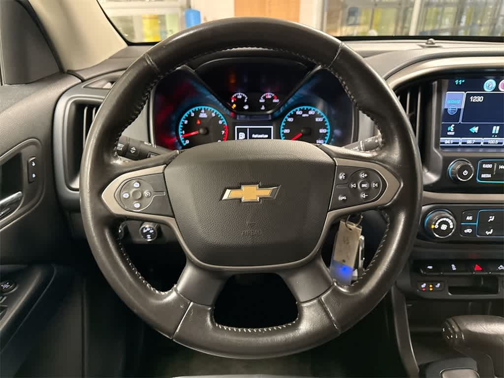Thumbnail: 2015 Chevrolet Colorado - 22
