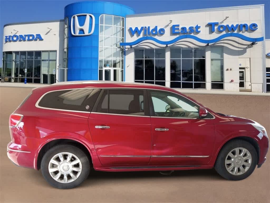 Used 2013 Buick Enclave Premium with VIN 5GAKVDKD9DJ161594 for sale in Madison, WI