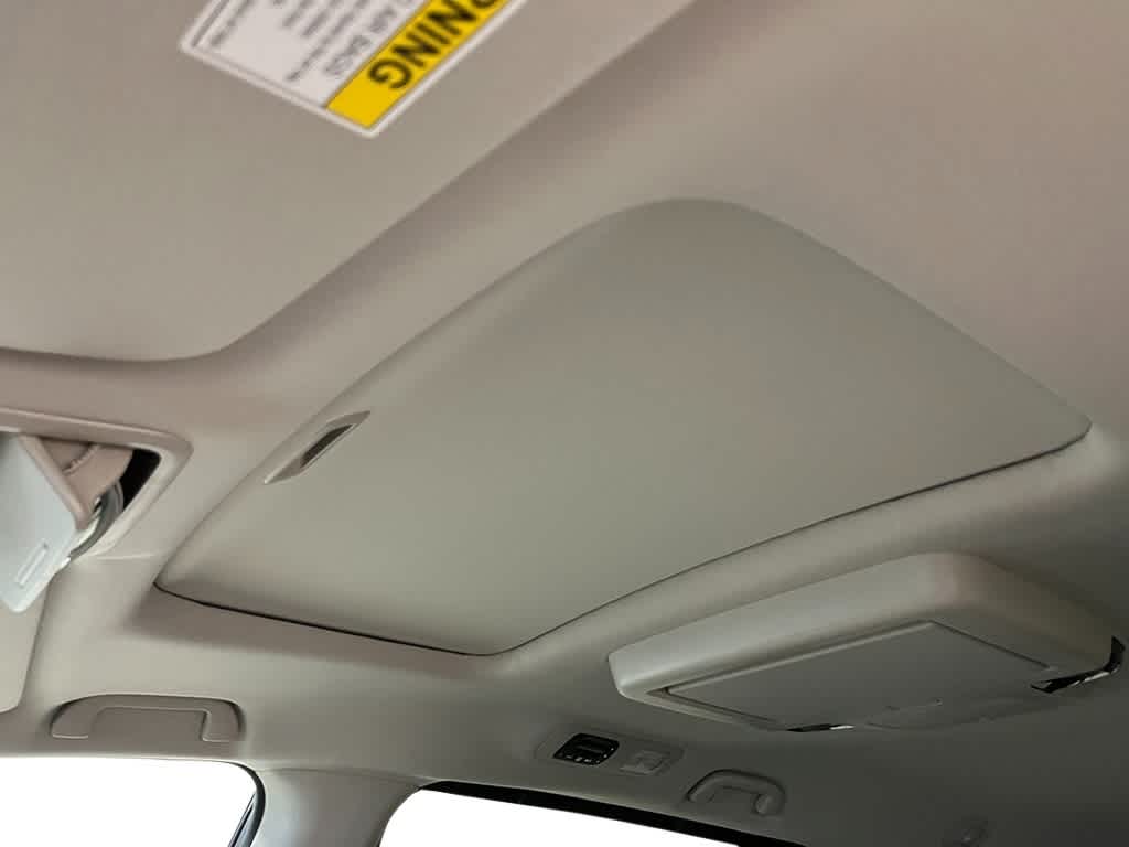 Thumbnail: 2026 Honda Odyssey - 15