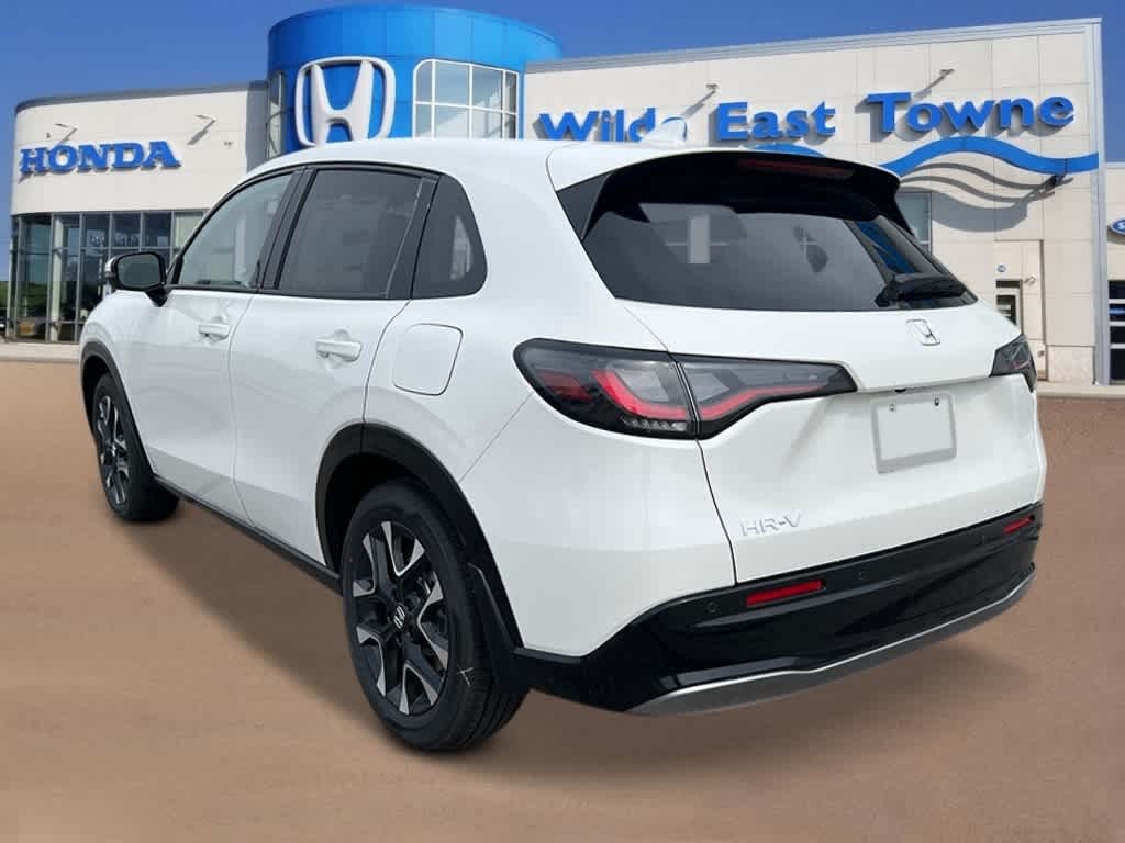 2026 Honda HR-V EX-L 3