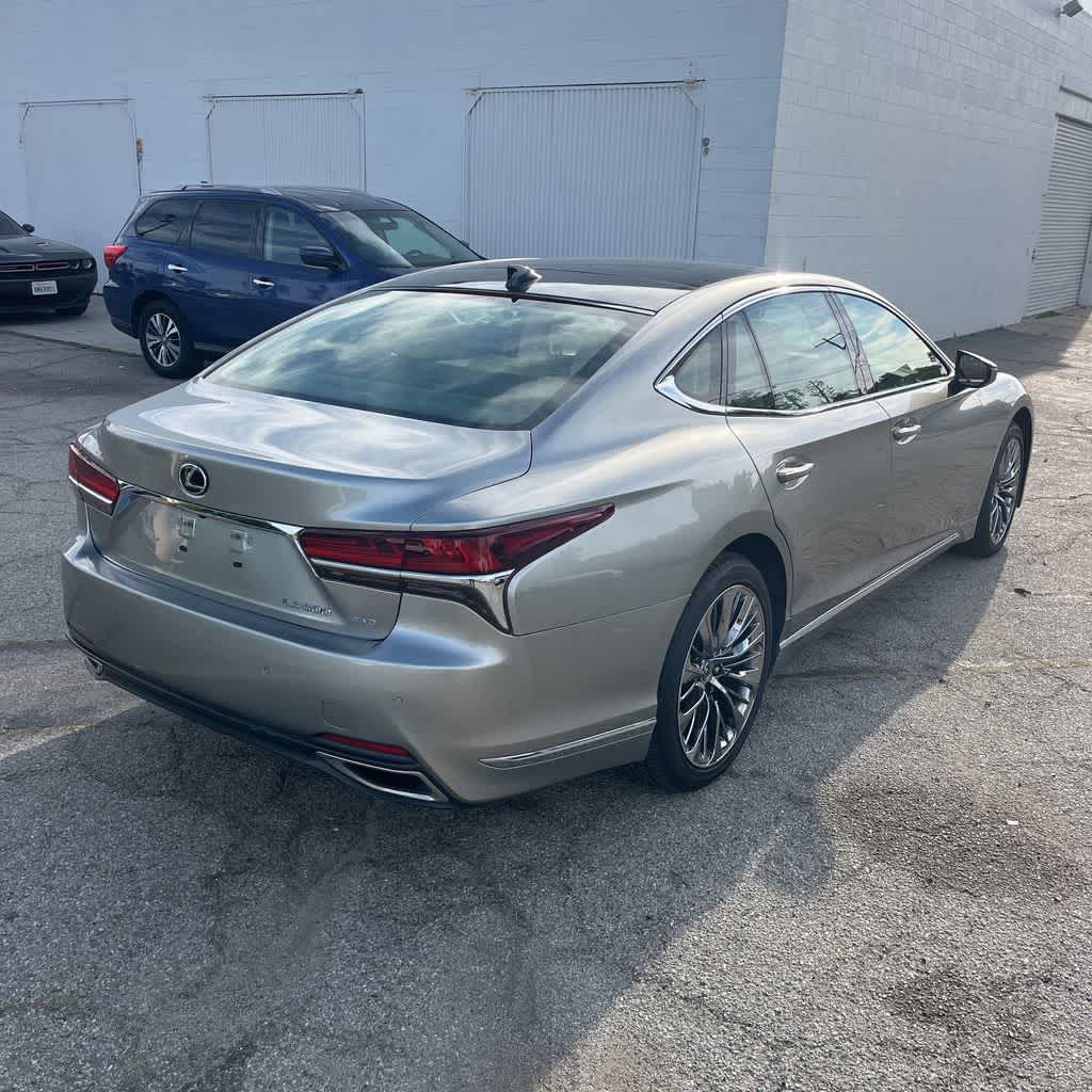 Thumbnail: 2020 Lexus LS - 3