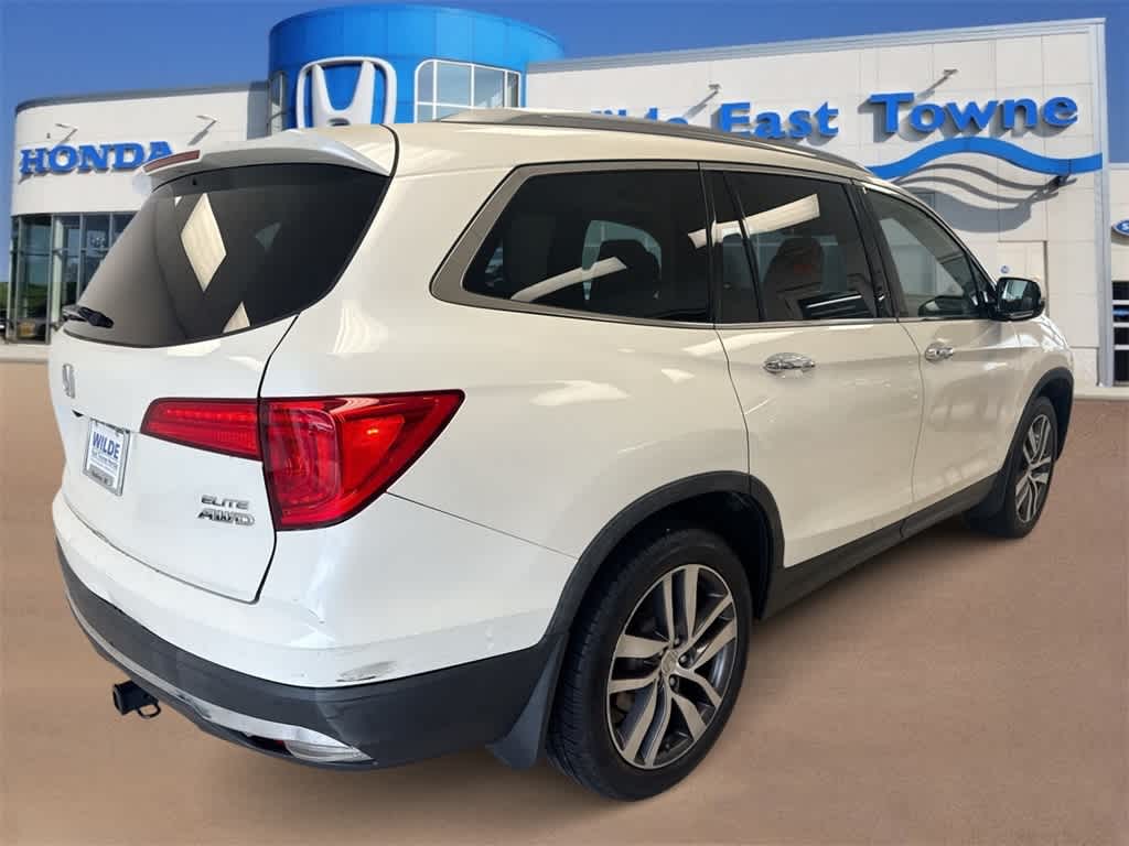 Thumbnail: 2018 Honda Pilot - 8