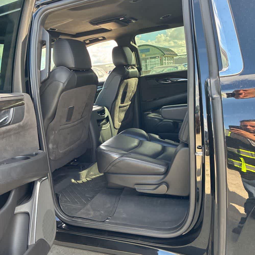 Thumbnail: 2020 Cadillac Escalade - 7