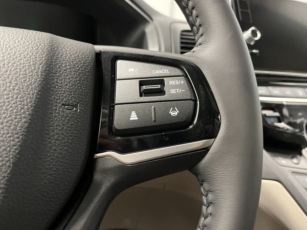 Thumbnail: 2026 Honda Odyssey - 18