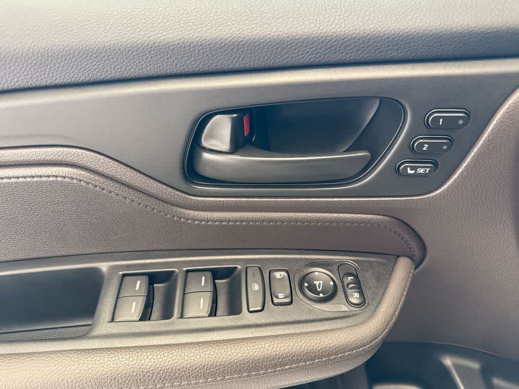 Thumbnail: 2024 Honda Odyssey - 20