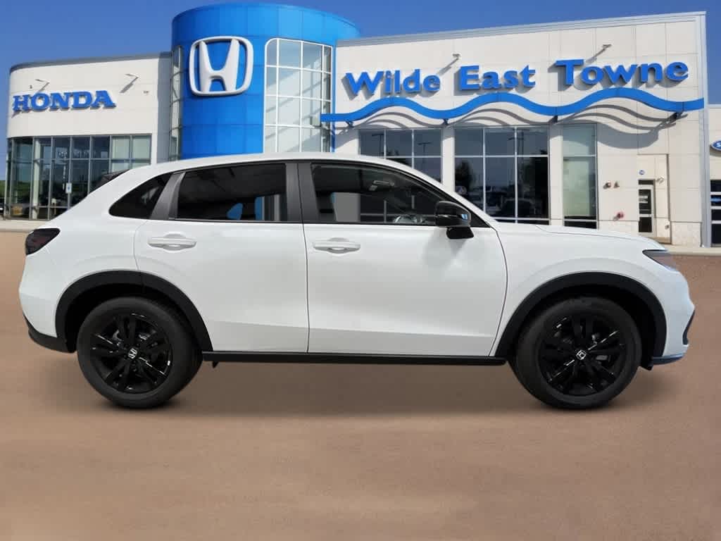 Thumbnail: 2026 Honda HR-V - 8