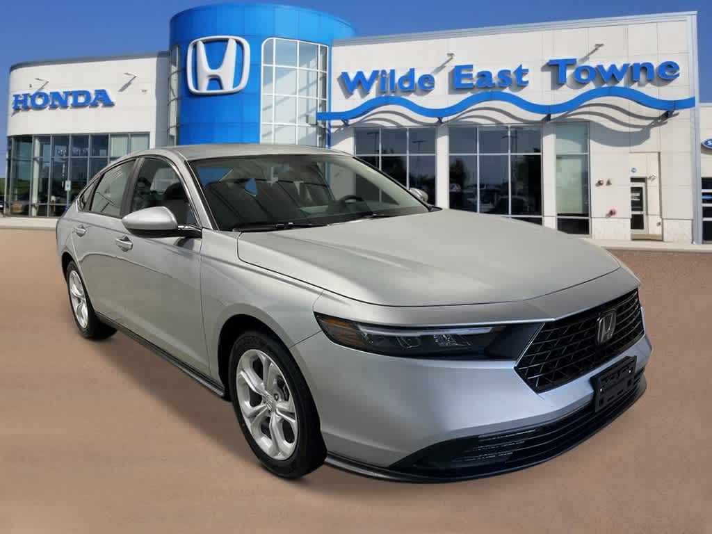 Thumbnail: 2025 Honda Accord - 8