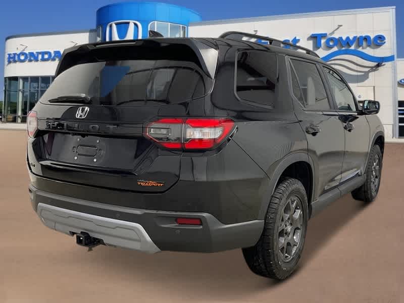 Thumbnail: 2025 Honda Pilot - 8