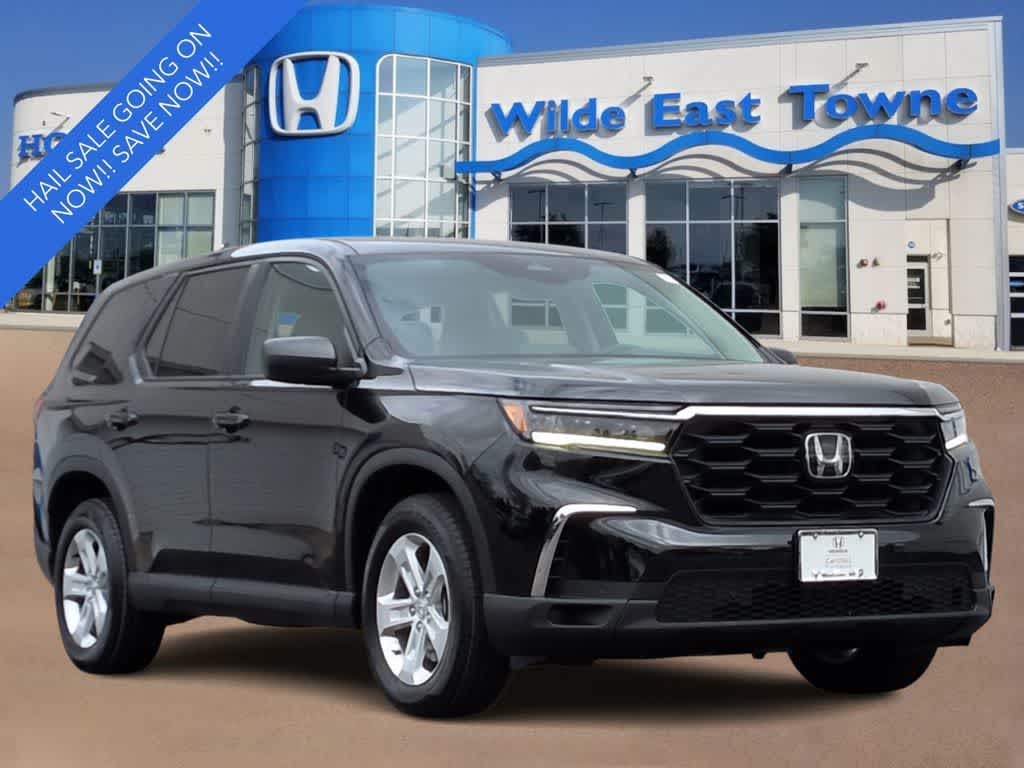 Thumbnail: 2023 Honda Pilot - 2