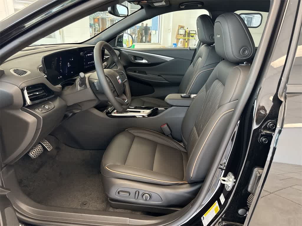 Thumbnail: 2025 Buick Envista - 16