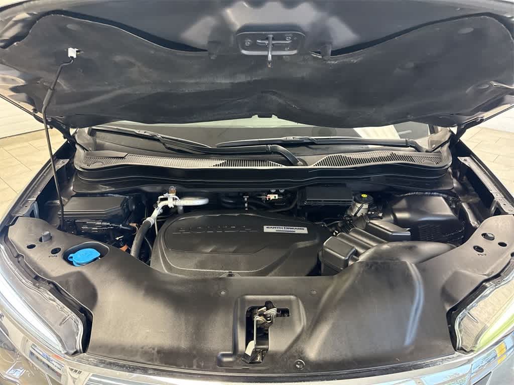 Thumbnail: 2016 Honda Pilot - 15