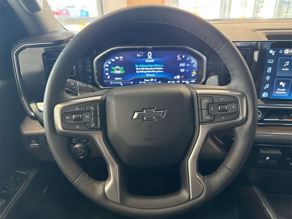 Thumbnail: 2023 Chevrolet Silverado 1500 - 23