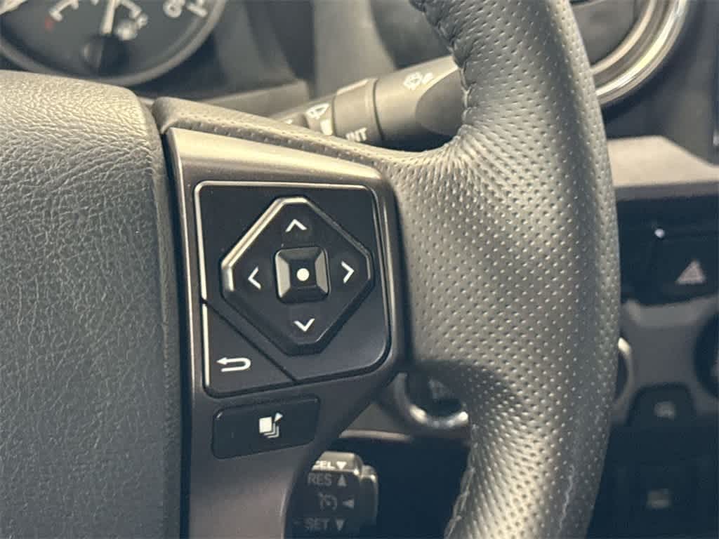 Thumbnail: 2017 Toyota Tacoma - 26