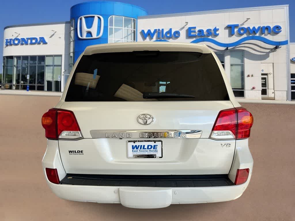 Thumbnail: 2015 Toyota Land Cruiser - 7