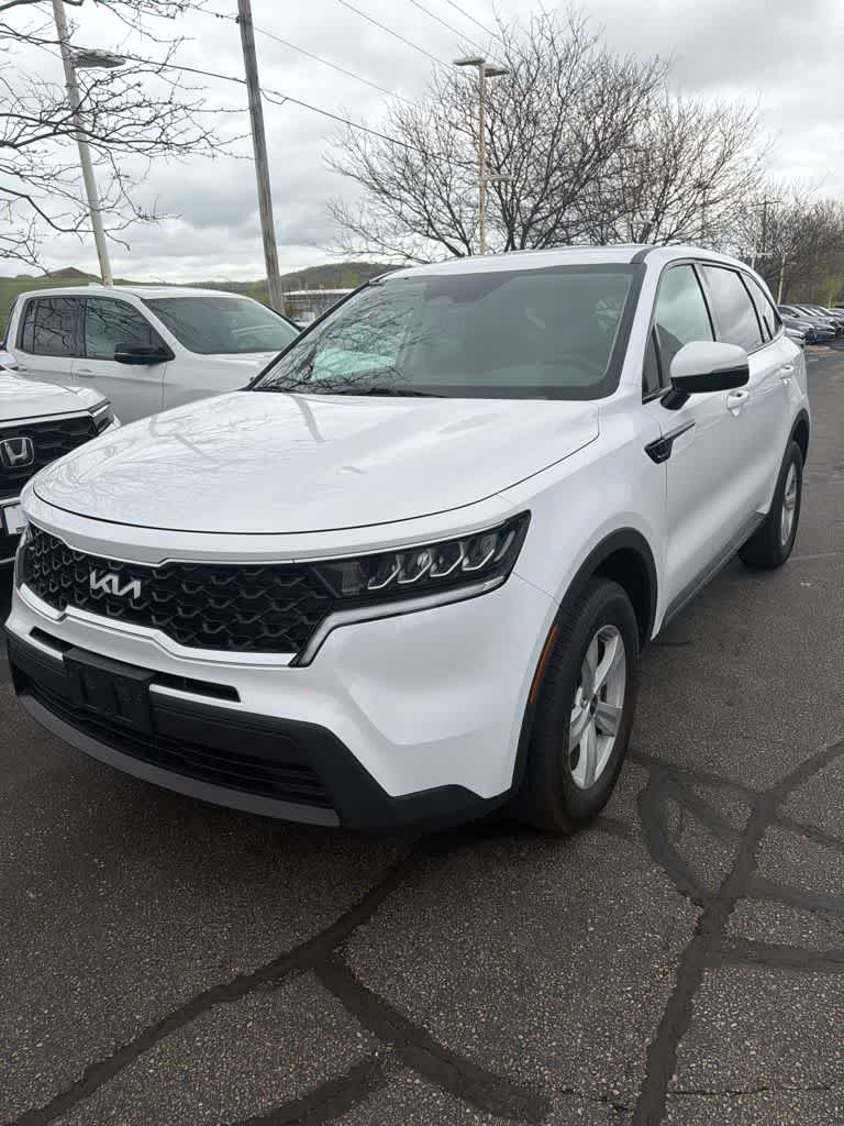 Thumbnail: 2023 Kia Sorento - 1