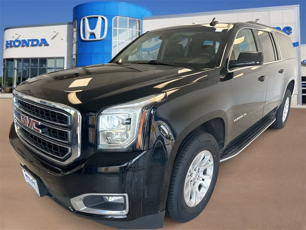 Thumbnail: 2020 GMC Yukon XL - 4
