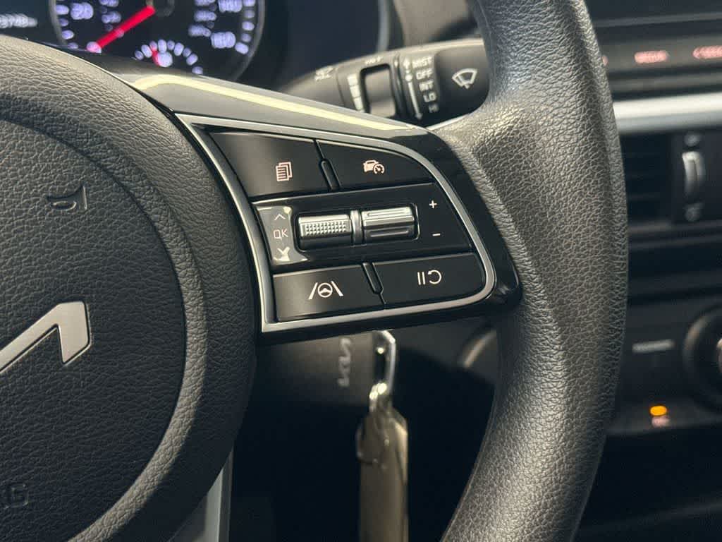 Thumbnail: 2024 Kia Forte - 25