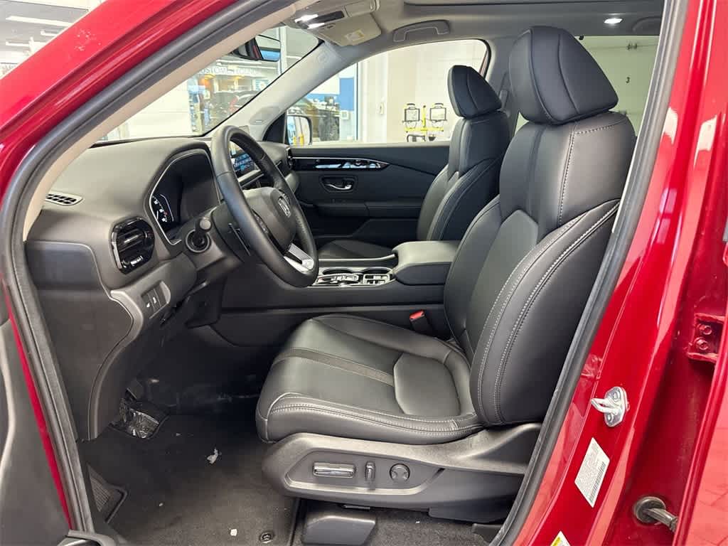 Thumbnail: 2025 Honda Pilot - 17