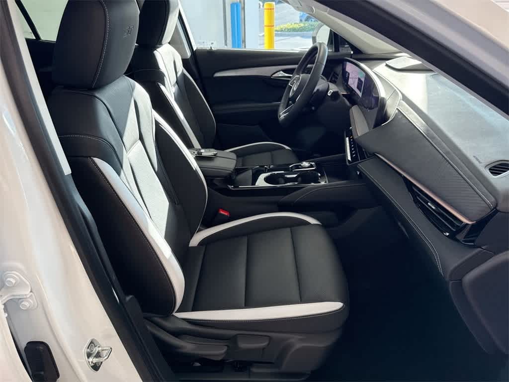 Thumbnail: 2025 Buick Envision - 23