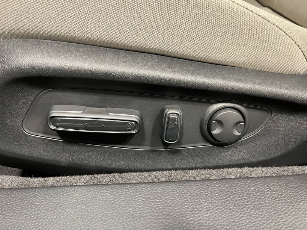 Thumbnail: 2025 Honda Accord - 13